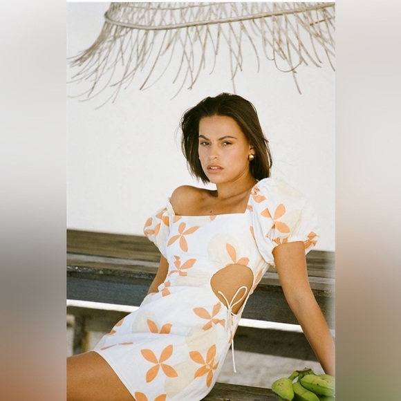 Sabo Skirt Zola Floral Linen Cotton Side Cutout Mini Dress - Picture 2 of 11